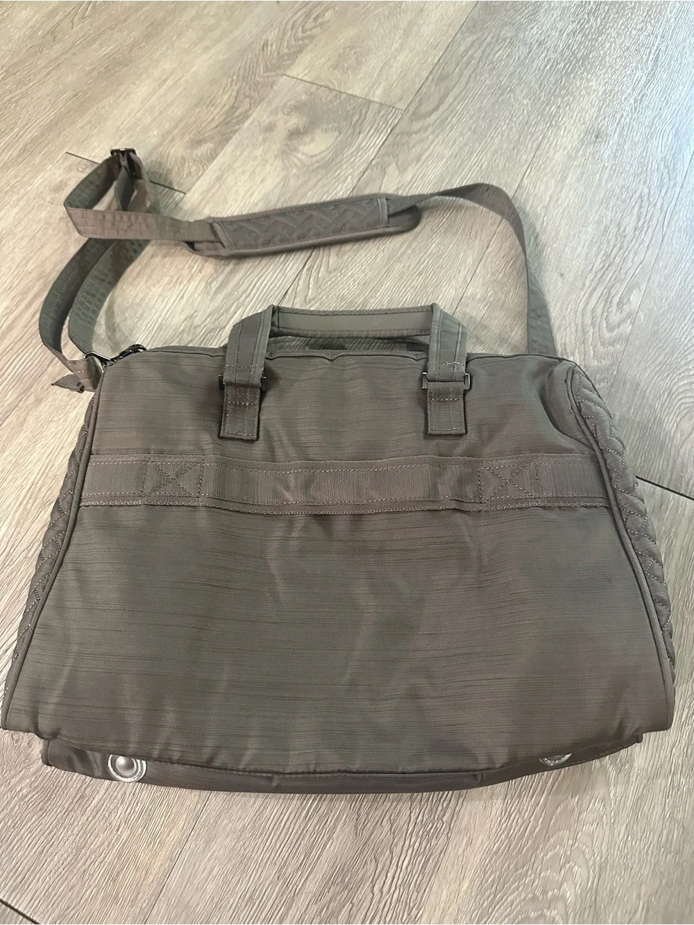 Lug Minibus Gray Brushed Pearl Carry All Travel Duffel Bag